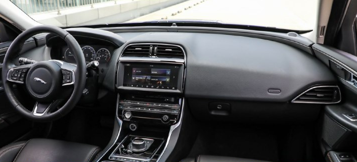 與寶馬3系一較高下，全新捷豹XEL震撼來(lái)襲(圖4)