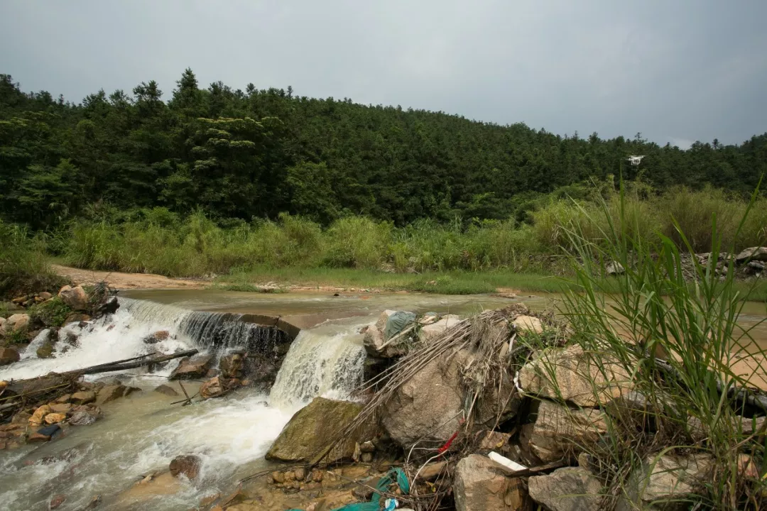 這是一封勇者英雄帖 夠優秀請(qǐng)亮劍 | 途銳越野試駕會火(huǒ)熱(rè)招募中(圖9) 這是一封勇者英雄帖 夠優秀請(qǐng)亮劍 | 途銳越野試駕會火(huǒ)熱(rè)招募中(圖9)
