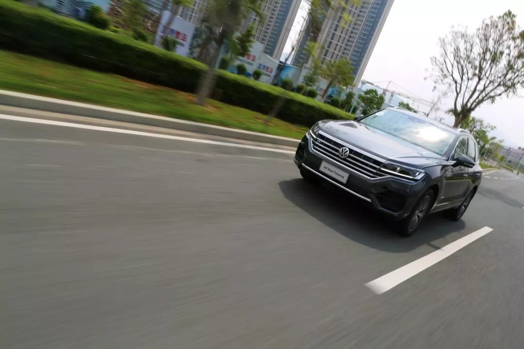 這是一封勇者英雄帖 夠優秀請(qǐng)亮劍 | 途銳越野試駕會火(huǒ)熱(rè)招募中(圖14) 這是一封勇者英雄帖 夠優秀請(qǐng)亮劍 | 途銳越野試駕會火(huǒ)熱(rè)招募中(圖14)