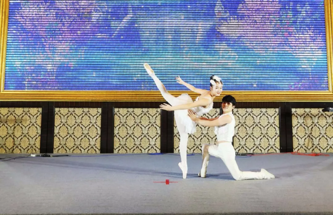 活動回顧丨未來(lái)非凡 賓利全新飛馳 VIP 預覽會(圖6) 活動回顧丨未來(lái)非凡 賓利全新飛馳 VIP 預覽會(圖6)