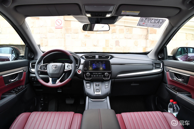 混動皓影(yǐng)内飾