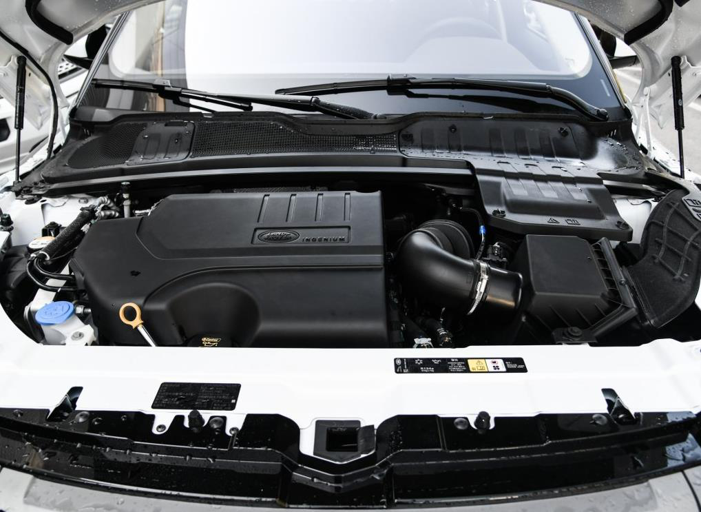 最強座駕路(lù)虎攬勝極光(guāng)，高品質讓奔馳GLC自(zì)愧不如(rú)(圖5)