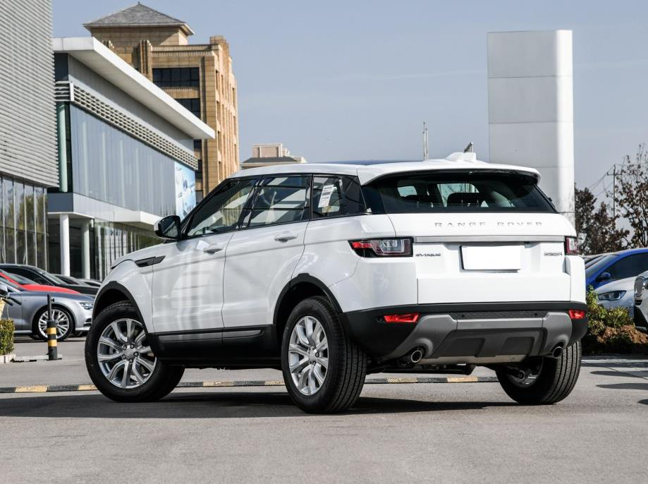 最強座駕路(lù)虎攬勝極光(guāng)，高品質讓奔馳GLC自(zì)愧不如(rú)(圖2)