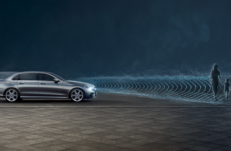 長軸距E級轎車(圖9)