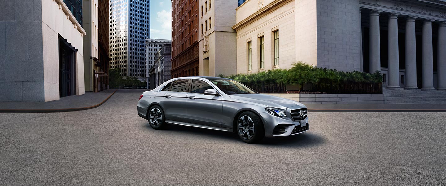 長軸距E級運動轎車