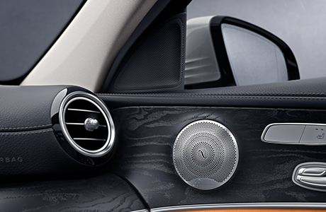 長軸距E級轎車(圖4)